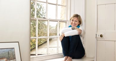 Liz Fenwick