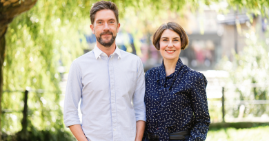 How to build a writing habit that lasts - with Bec Evans and Chris Smith